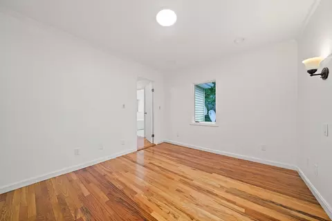4 Post Ln, Dedham, MA 02026 photo 14