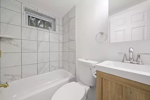 4 Post Ln, Dedham, MA 02026 photo 27