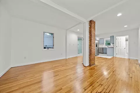 4 Post Ln, Dedham, MA 02026 photo 21