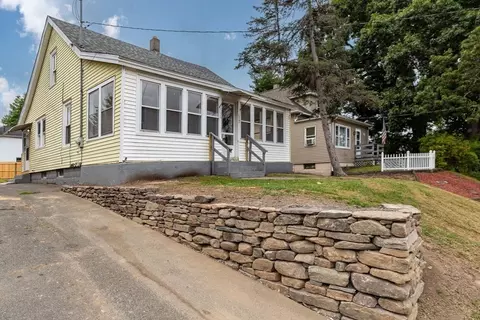 125 Verge St, Springfield, MA 01129 photo 2