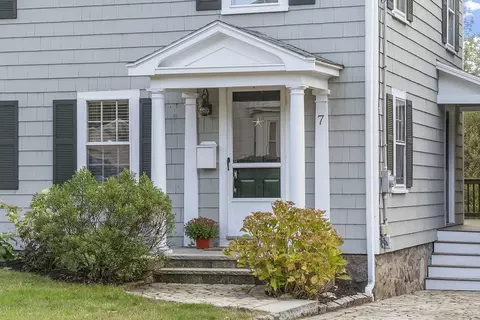Exterior - 7 Cole St, Beverly, MA 01915 photo 2 of 15