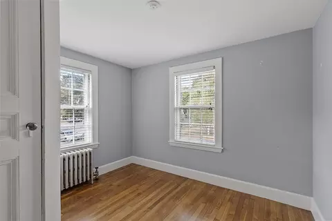 Bedroom - 7 Cole St, Beverly, MA 01915 photo 1 of 5