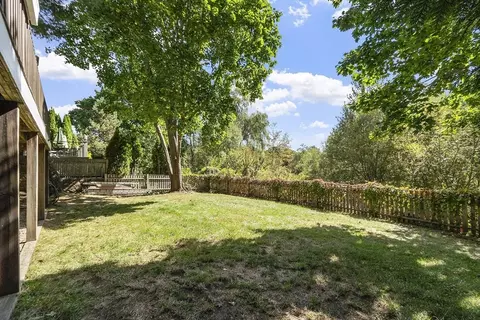 Exterior - 7 Cole St, Beverly, MA 01915 photo 11 of 15