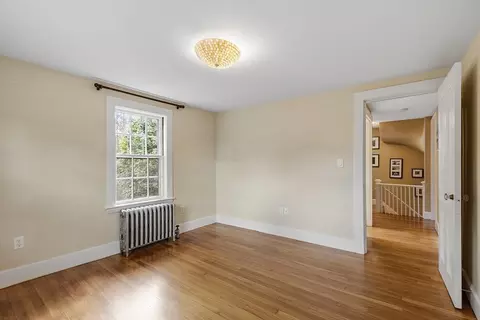 Bedroom - 7 Cole St, Beverly, MA 01915 photo 5 of 5