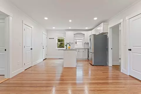 Entry Way - 30 Butler Ave #30, Maynard, MA 01754 photo 1 of 3