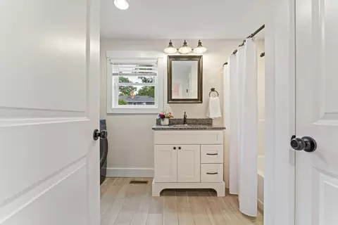 Bath - 30 Butler Ave #30, Maynard, MA 01754 photo 1 of 3