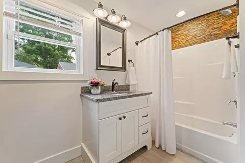 Bath - 30 Butler Ave #30, Maynard, MA 01754 photo 3 of 3