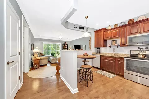 36 Abigail Way #2010, Reading, MA 01867 photo 8