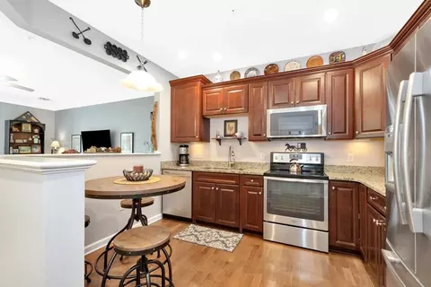 36 Abigail Way #2010, Reading, MA 01867 photo 5