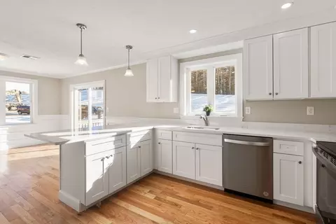 69 Minot Ave, Wareham, MA 02571 photo 11