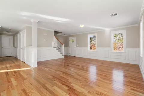 69 Minot Ave, Wareham, MA 02571 photo 4