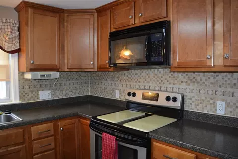 44 Brookside Cir, Springfield, MA 01129 photo 13