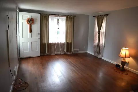44 Brookside Cir, Springfield, MA 01129 photo 7