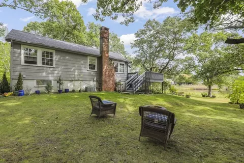 Exterior - 17 Mayflower Ave, Wareham, MA 02571 photo 12 of 16