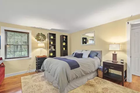 Bedroom - 17 Mayflower Ave, Wareham, MA 02571 photo 2 of 6