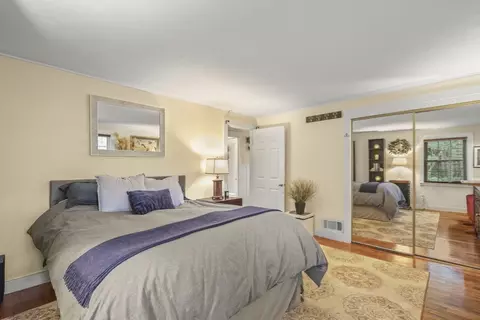Bedroom - 17 Mayflower Ave, Wareham, MA 02571 photo 3 of 6