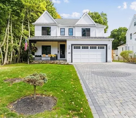 305 N Main St, Natick, MA 01760