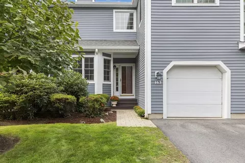 163 Bishops Forest Dr #163, Waltham, MA 02452