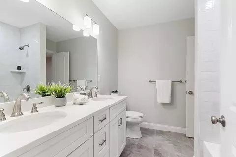 345 Grove St, Reading, MA 01867 photo 32