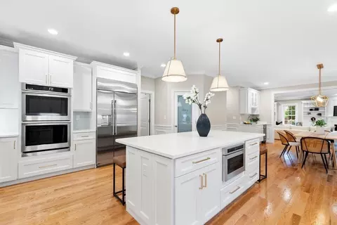 345 Grove St, Reading, MA 01867 photo 8