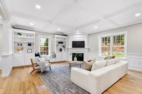345 Grove St, Reading, MA 01867 photo 12