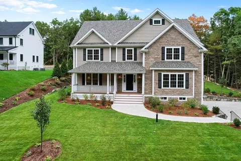 345 Grove St, Reading, MA 01867 photo 2