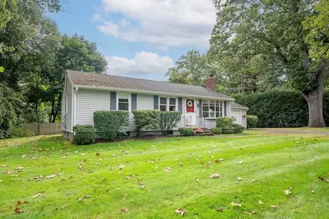 5 Putting Green Cir, Springfield, MA 01108 photo 36