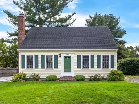 14 Champion Way, Pembroke, MA 02359