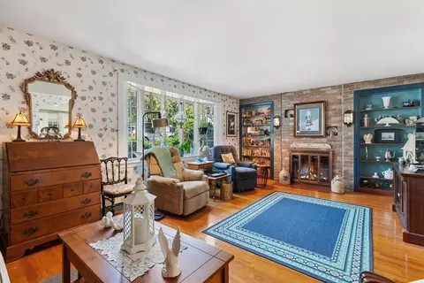 Living - 111 Conant St, Danvers, MA 01923 photo 5 of 5
