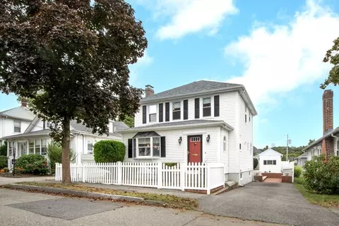 20 White St, Quincy, MA 02169