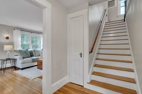 213 Forest St, Reading, MA 01867 photo 16
