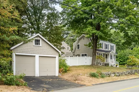 213 Forest St, Reading, MA 01867 photo 30
