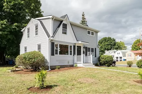 39 Abbott Rd, Waltham, MA 02452