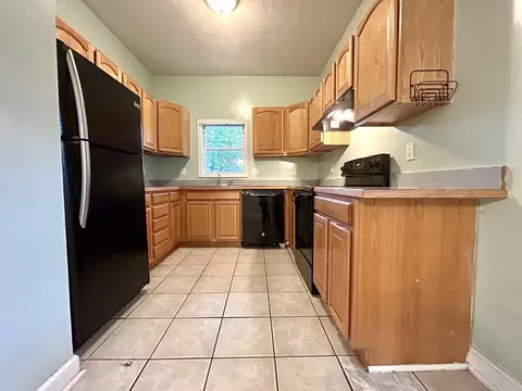Kitchen - 8 Wayne St, Worcester, MA 01603 photo 1 of 1
