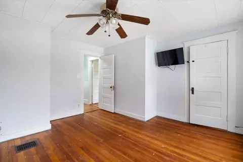 Bedroom - 100 Union St, Gardner, MA 01440 photo 1 of 6