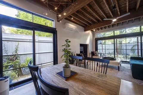 335 Harvard St #4, Cambridge, MA 02139