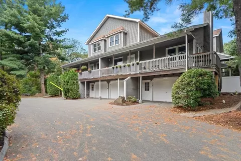 64 Whalers Ln #64, Salem, MA 01970