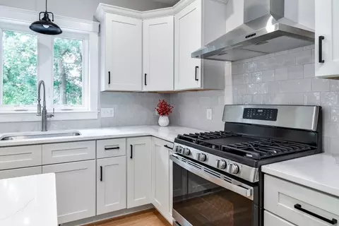 4 Jay Dr, Framingham, MA 01701 photo 9