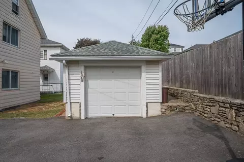 18 Prentice St, Worcester, MA 01604 photo 42