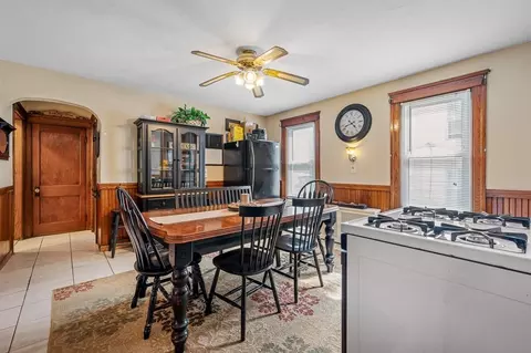 18 Prentice St, Worcester, MA 01604 photo 5