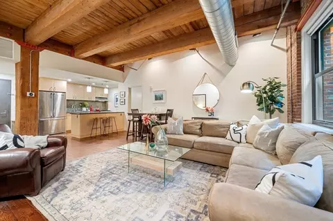 9 W Broadway #104, Boston, MA 02127