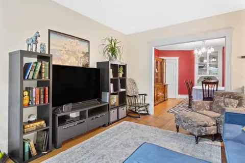 82 Walnut St #1, Brookline, MA 02445 photo 4