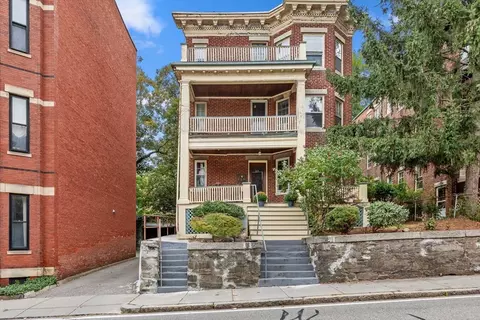 82 Walnut St #1, Brookline, MA 02445 photo 23