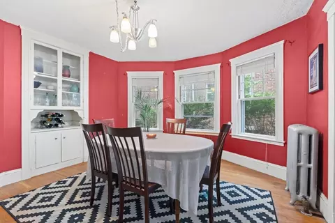 82 Walnut St #1, Brookline, MA 02445 photo 7