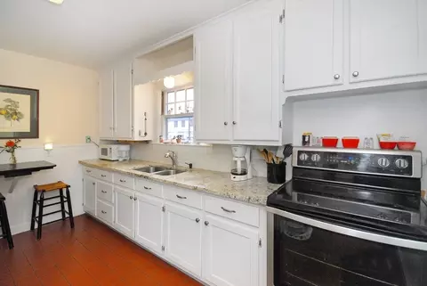 4 Douglas Ave, Maynard, MA 01754 photo 9