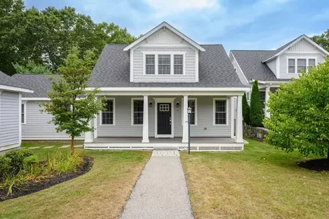 7 Taylor Ln #3, Hingham, MA 02043