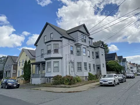 32-34 Mailtland St, New Bedford, MA 02740