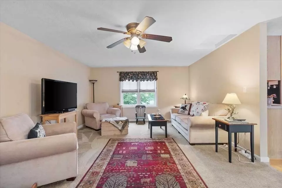 Living - 1 Mill Brook Dr #1, Templeton, MA 01468 photo 1 of 2