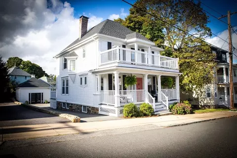 17 Whitney Ave, Beverly, MA 01915