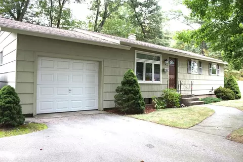39 Cedar Hill Rd, Bellingham, MA 02019